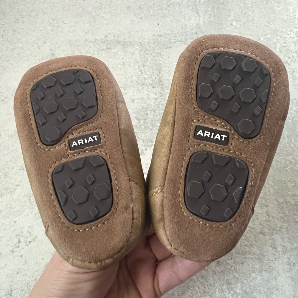 Ariat Infant Lil' Stompers Dallas Spitfire Camo slipper shoes - Picture 4 of 5